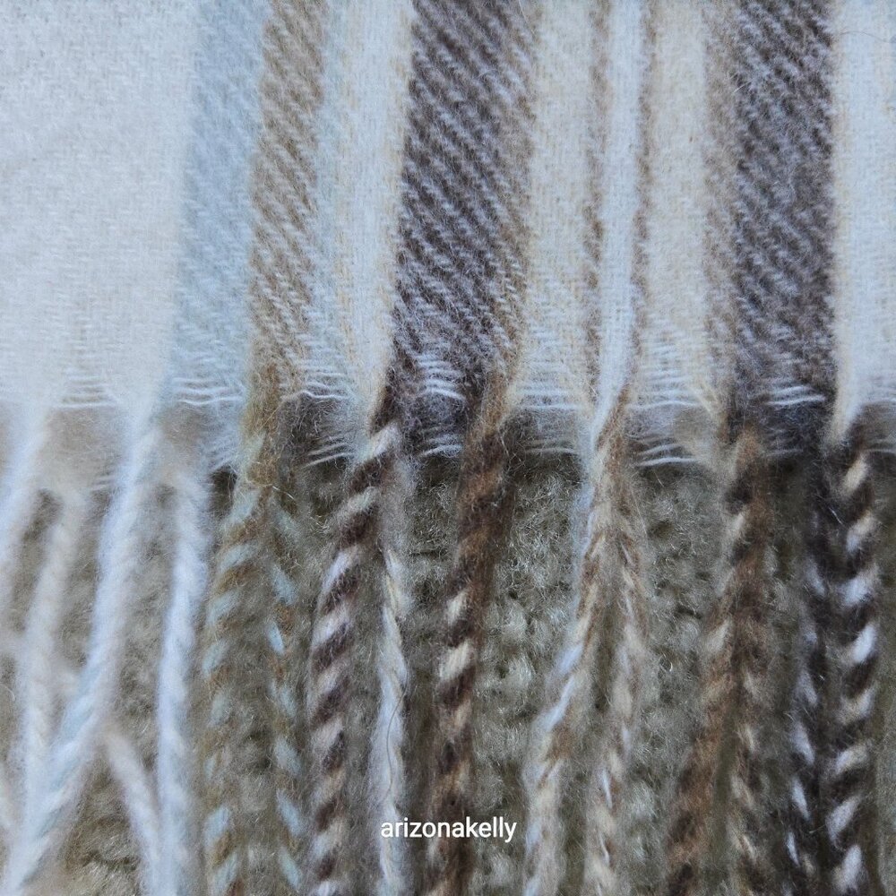 NWT Lochmere Cashmere Scarf Natural Dress Stewart Plaid Brown & Creme - Picture 5 of 8